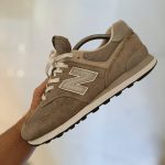 کتونی نیوبالانس (New Balance) | مدل کلاسیک طوسی/خاکی